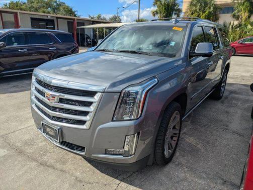 2018 Cadillac Escalade ESV Premium Luxury