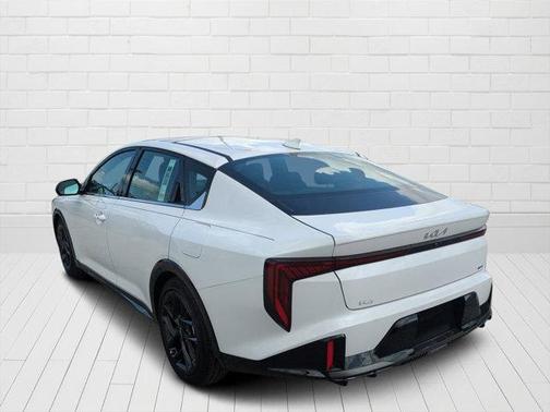 2025 Kia K4 GT-Line Turbo