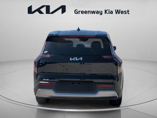 2026 Kia EV9 Light Short Range