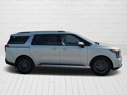 2025 Kia Carnival Hybrid SX