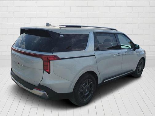 2025 Kia Carnival Hybrid SX