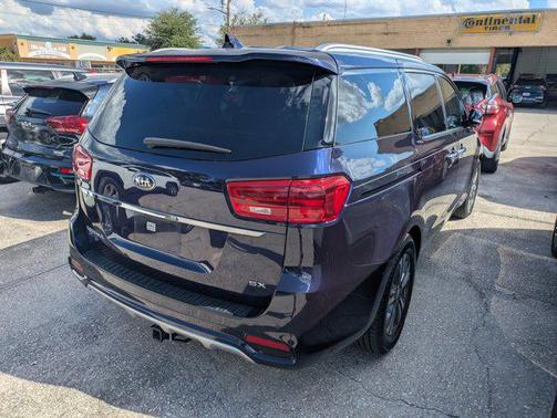 2021 Kia Sedona SX