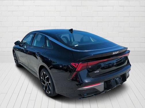 2025 Kia K5 EX