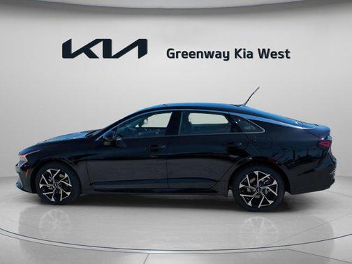 2025 Kia K5 EX