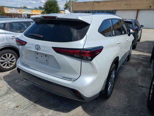 2023 Toyota Highlander Limited