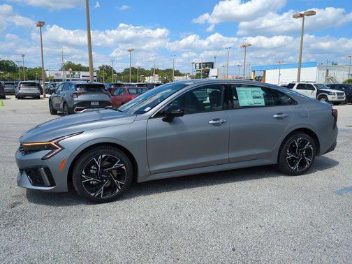2025 Kia K5 GT-Line