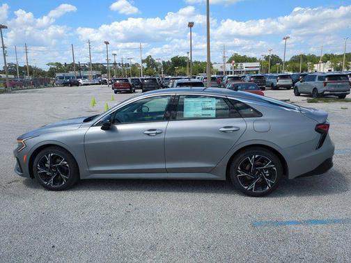 2025 Kia K5 GT-Line