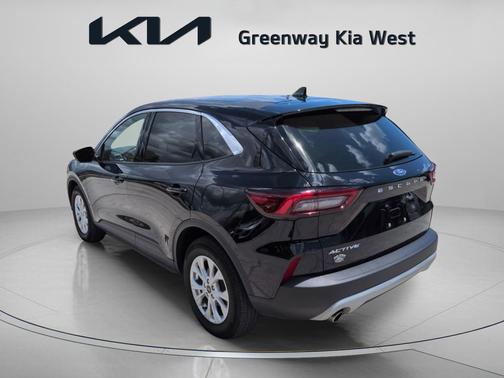 AGATE BLACK METALLIC 2024 Ford Escape Active