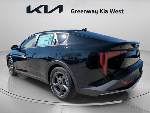 Aurora Black Pearl 2026 Kia K4 LXS