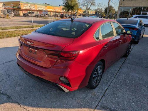 2023 Kia Forte LXS