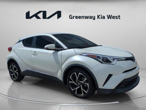 2019 Toyota C-HR XLE