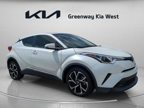 2019 Toyota C-HR XLE