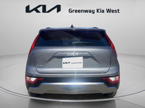 2025 Kia Niro SX