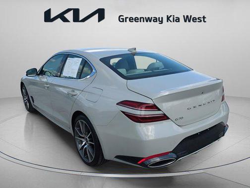 2024 Genesis G70 2.5T RWD