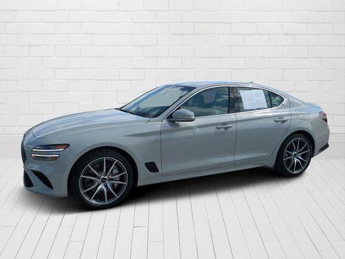 2024 Genesis G70 2.5T RWD