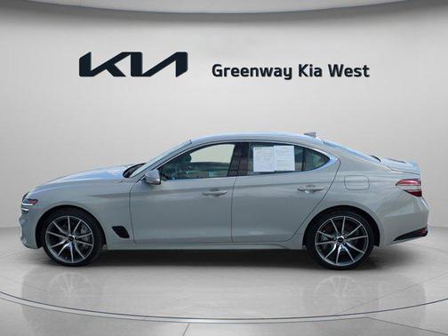 2024 Genesis G70 2.5T RWD