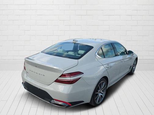 2024 Genesis G70 2.5T RWD