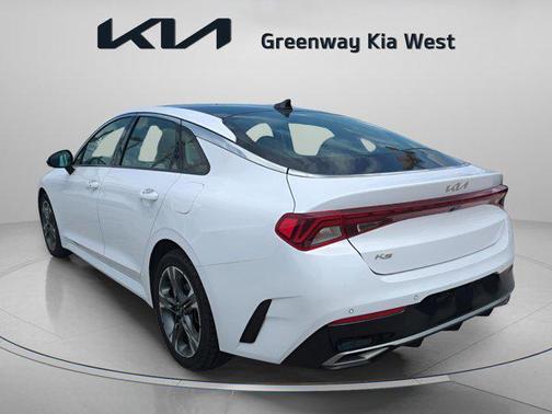 2022 Kia K5 EX