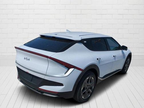 2025 Kia EV6 Light Long Range