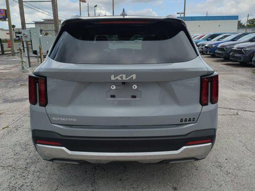 2024 Kia Sorento S