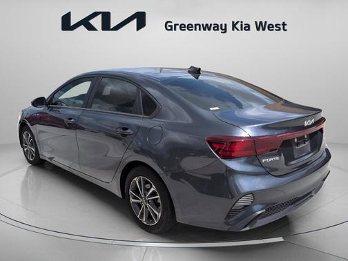 Gravity Gray 2023 Kia Forte LXS