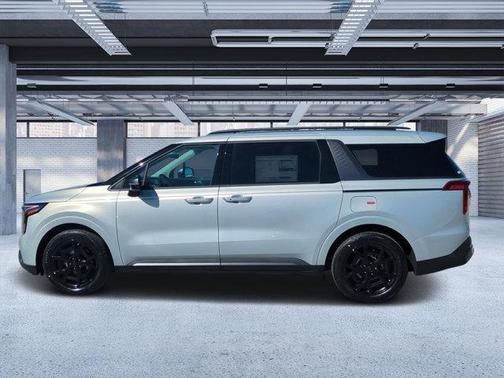 2025 Kia Carnival Hybrid SX