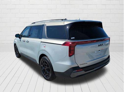 2025 Kia Carnival Hybrid SX