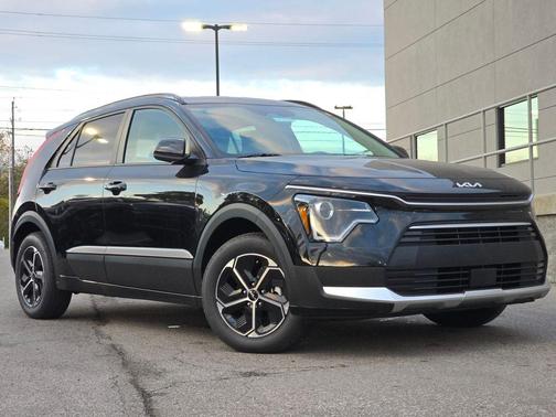 2025 Kia Niro EX