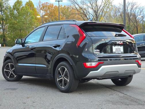 2025 Kia Niro EX