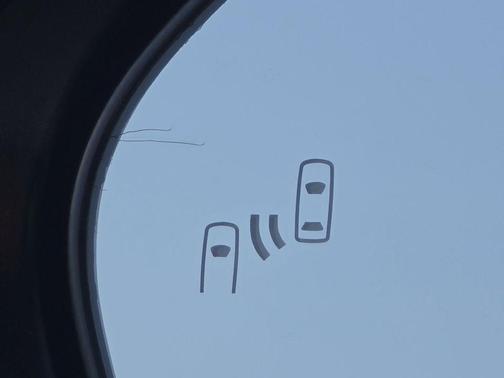 Midnight Black Metallic 2022 Toyota Camry SE