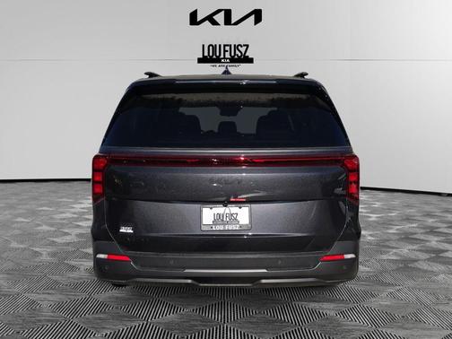 2026 Kia Carnival SX