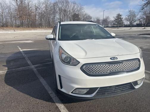 2017 Kia Niro EX