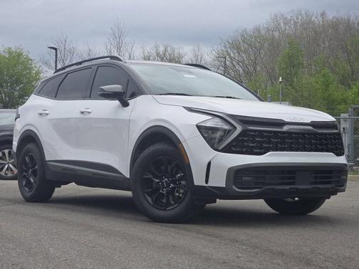 Glacier White Pearl 2023 Kia Sportage X-Pro