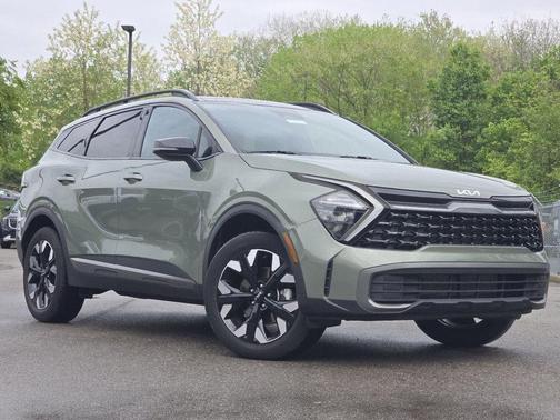 Jungle Green 2023 Kia Sportage X-Line