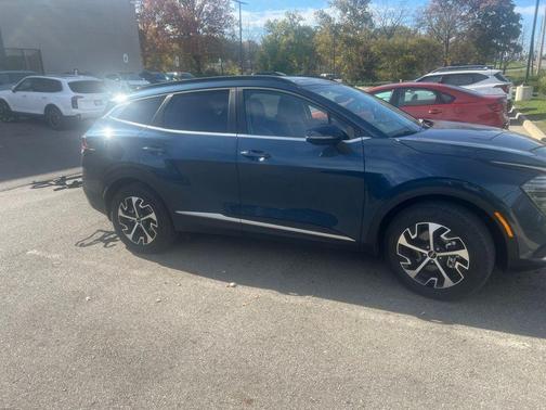 2024 Kia Sportage Hybrid EX