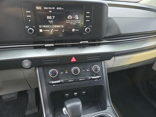 2022 Kia Carnival LXS