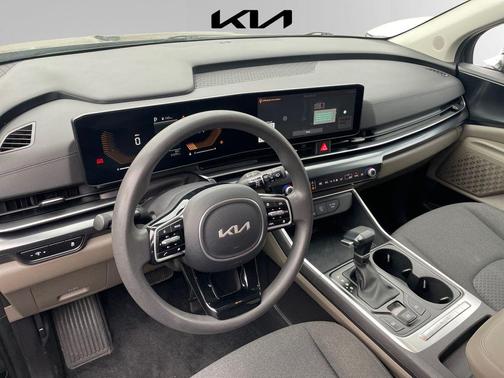 2025 Kia Carnival LX