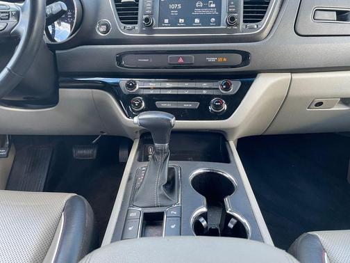 2020 Kia Sedona EX