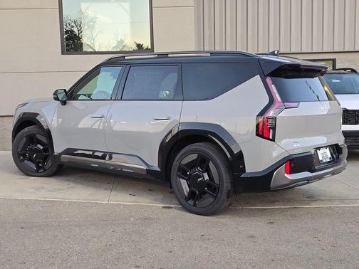 2026 Kia EV9 GT-Line