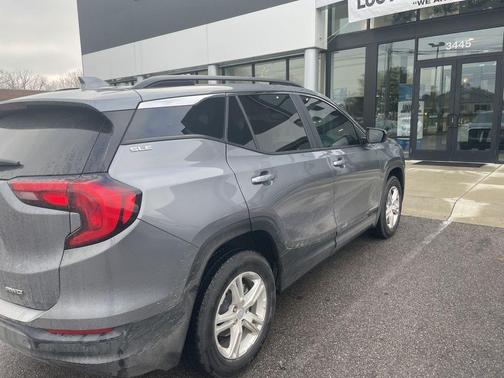 2021 GMC Terrain SLE