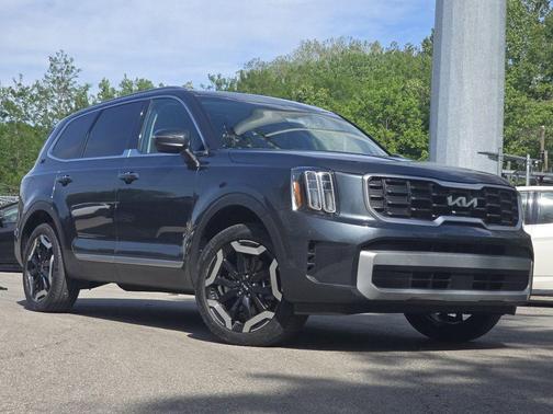 Gravity Gray 2024 Kia Telluride S