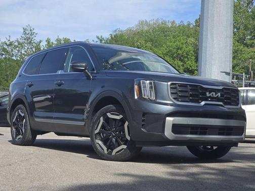 Gravity Gray 2024 Kia Telluride S