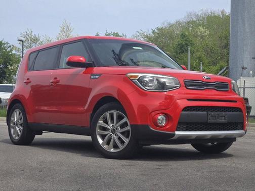 Inferno Red 2018 Kia Soul +