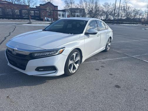 2019 Honda Accord Touring 2.0T