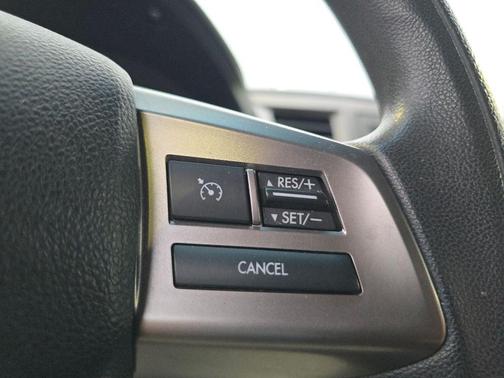 2013 Subaru Legacy 2.5i