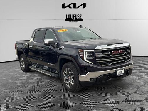 2022 GMC Sierra 1500 SLT