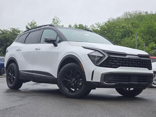 Glacier White Pearl 2023 Kia Sportage X-Pro