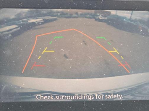 2021 Nissan Versa 1.6 SR