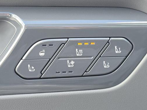 Ivory Silver 2024 Kia EV9 GT-Line