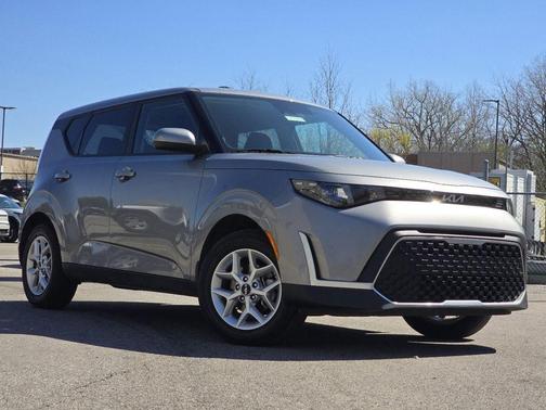 Steel Gray 2023 Kia Soul S